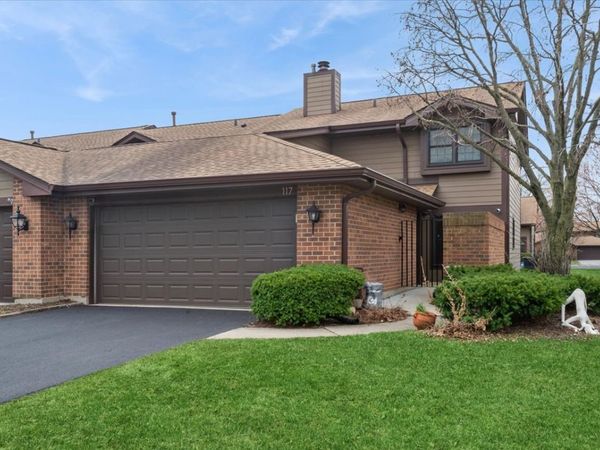 117 Prairie Drive , Westmont, IL 60559