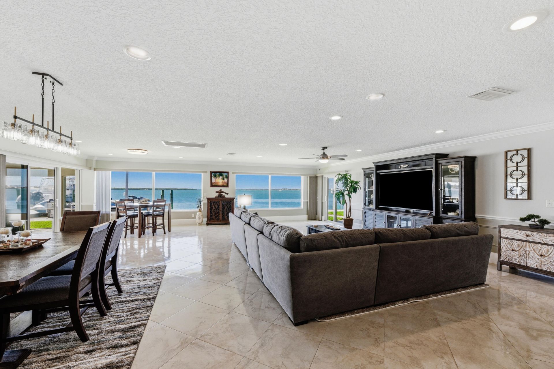 1625 Thumb Point Drive, Fort Pierce, FL 34949 Photo