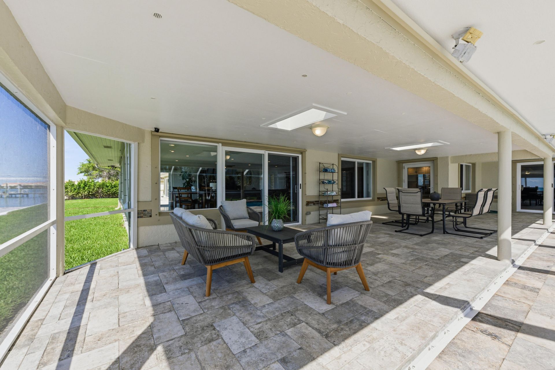 1625 Thumb Point Drive, Fort Pierce, FL 34949 Photo