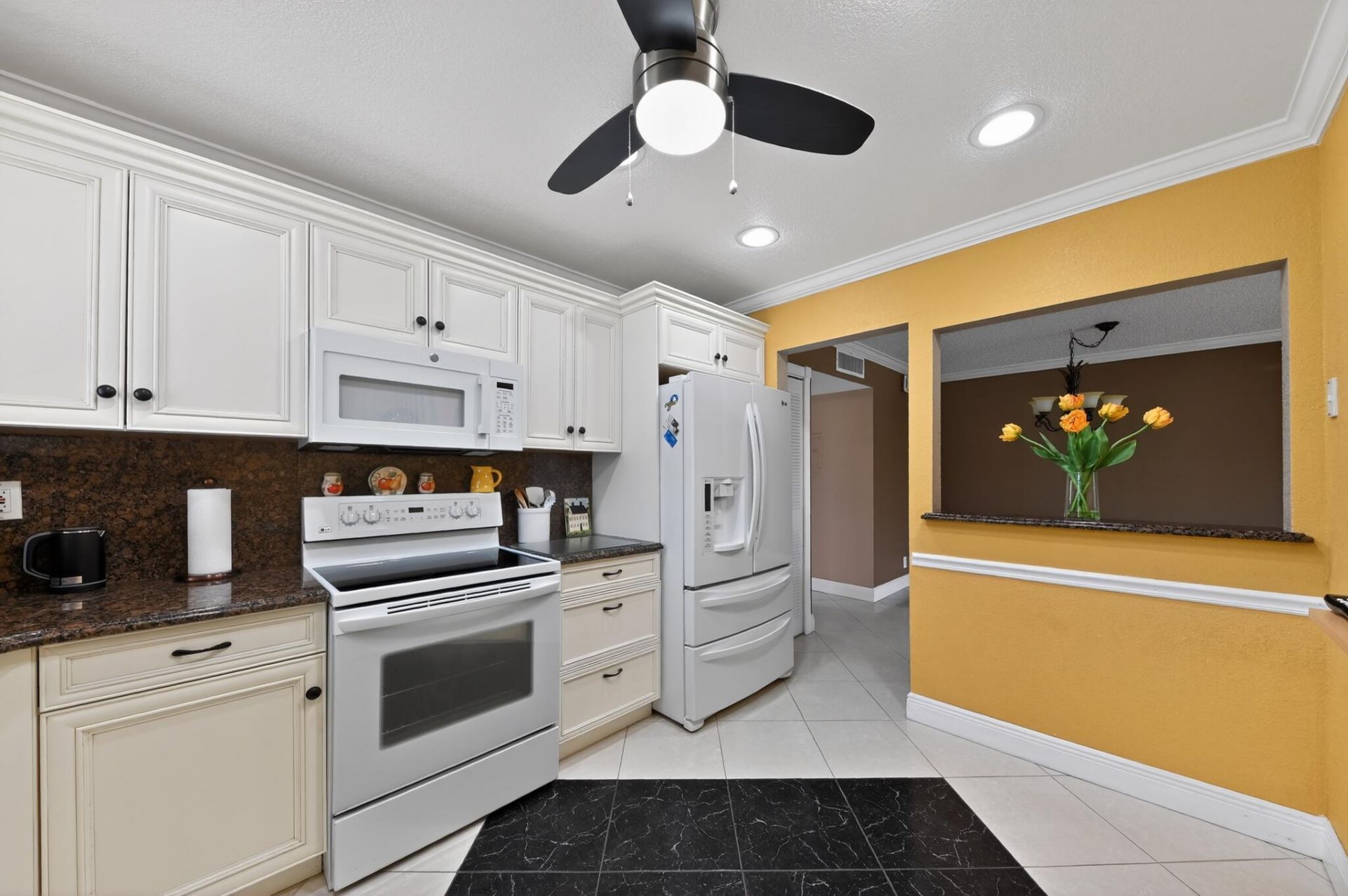 464 Piedmont J, Delray Beach, FL 33484 Photo