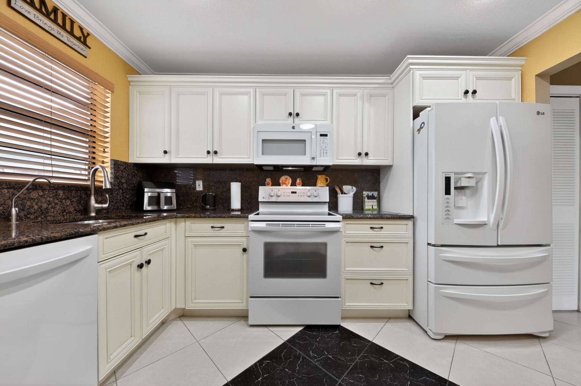 464 Piedmont J, Delray Beach, FL 33484 Photo