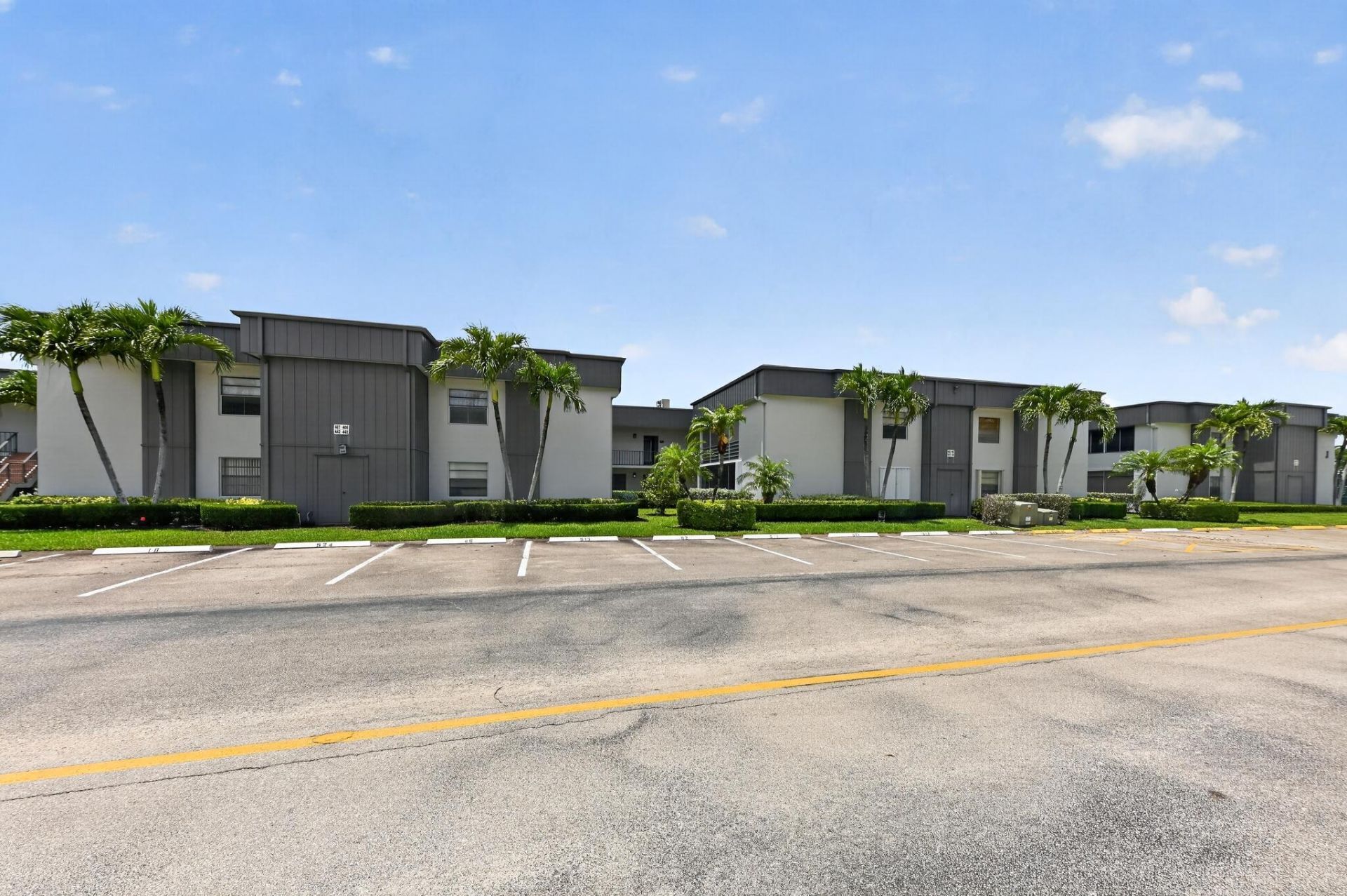 464 Piedmont J, Delray Beach, FL 33484 Photo
