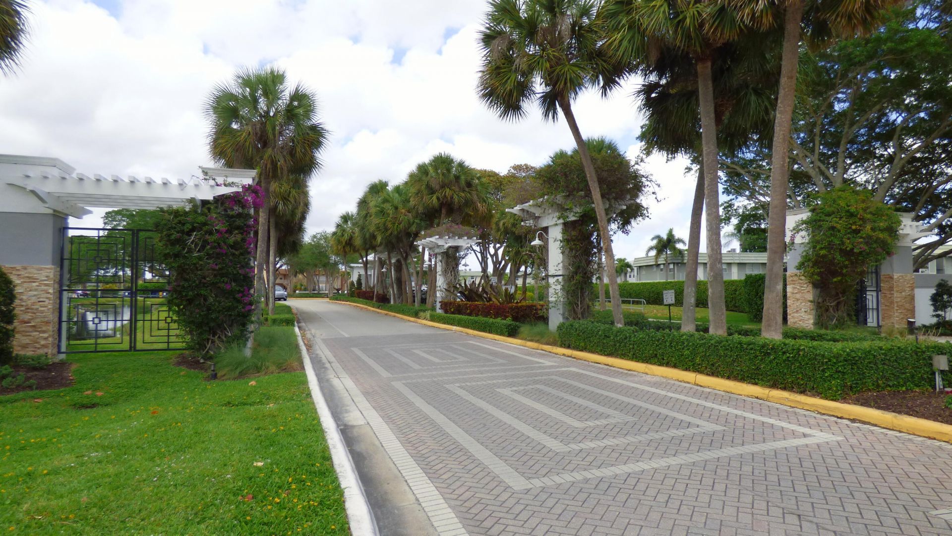 464 Piedmont J, Delray Beach, FL 33484 Photo