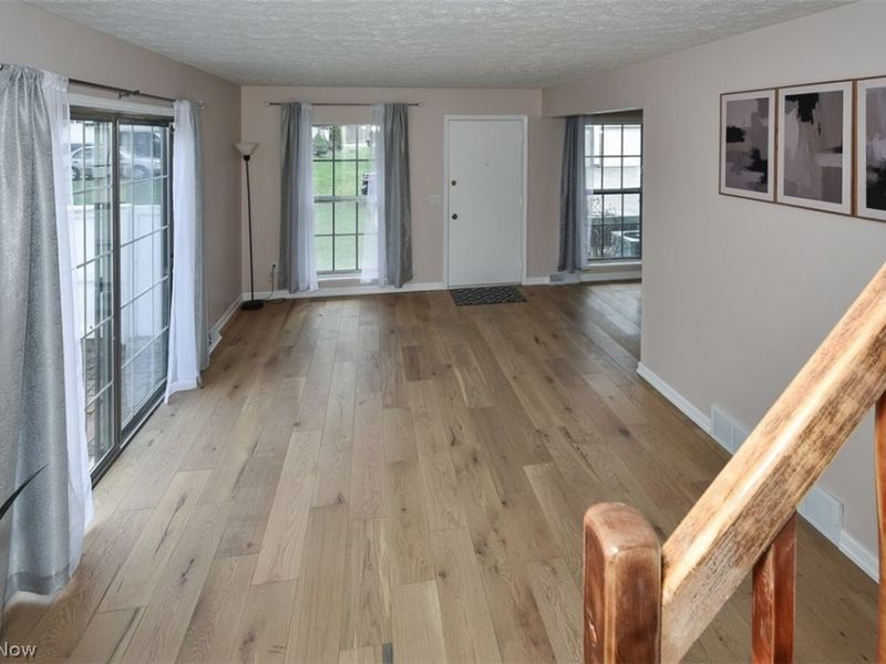 6577 Liberty Bell Drive, Unit C20, Brook Park, OH 44142 Photo 10