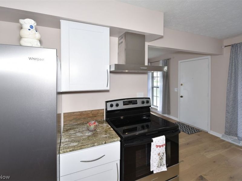 6577 Liberty Bell Drive, Unit C20, Brook Park, OH 44142 Photo 12