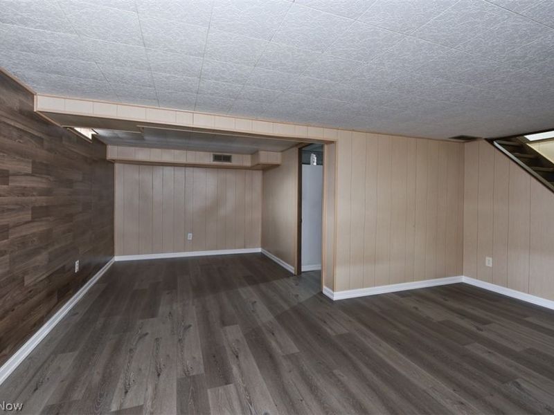 6577 Liberty Bell Drive, Unit C20, Brook Park, OH 44142 Photo 28