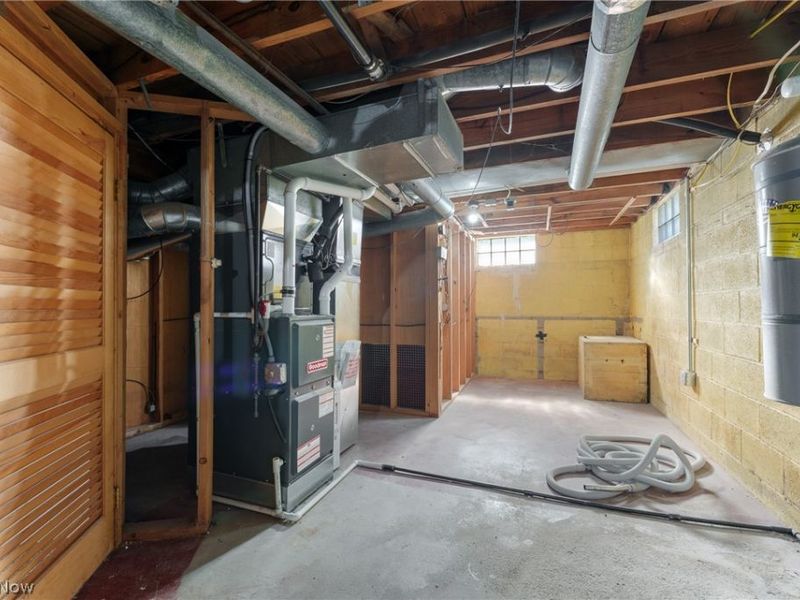 455 Royer Avenue NW, North Canton, OH 44720 Photo 29