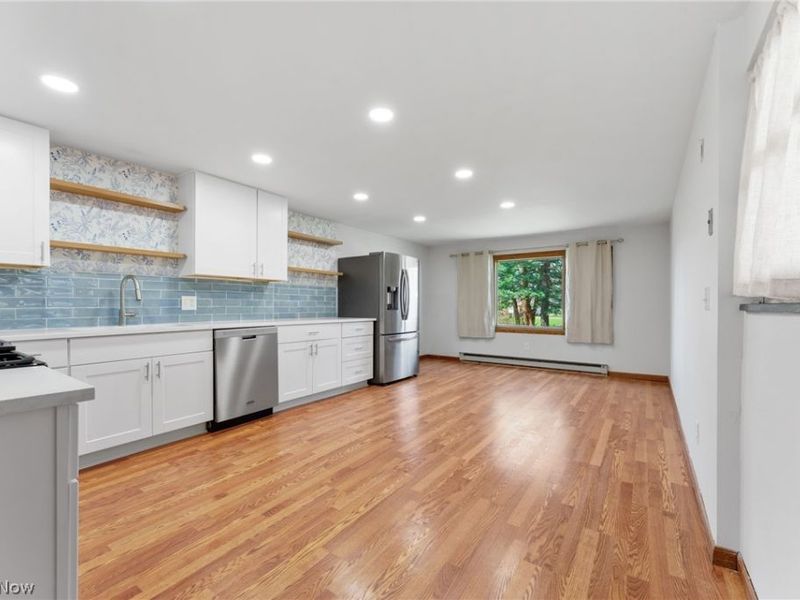 455 Royer Avenue NW, North Canton, OH 44720 Photo 5