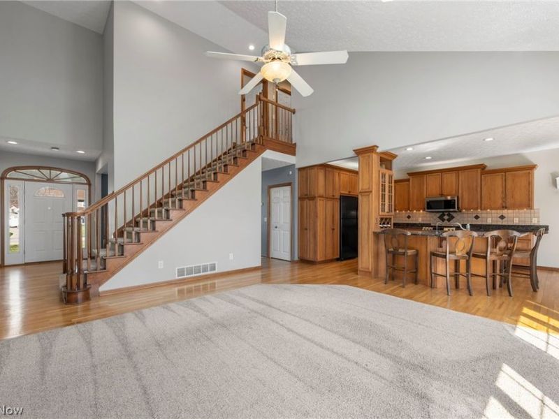 4863 Deer Run Drive, Lorain, OH 44053 Photo 11