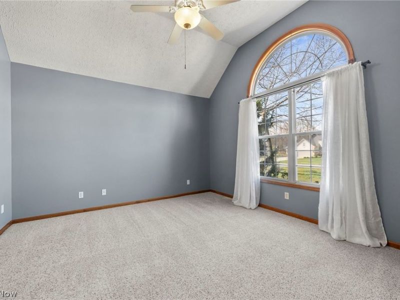 4863 Deer Run Drive, Lorain, OH 44053 Photo 14