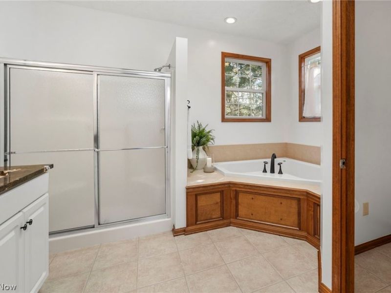 4863 Deer Run Drive, Lorain, OH 44053 Photo 16