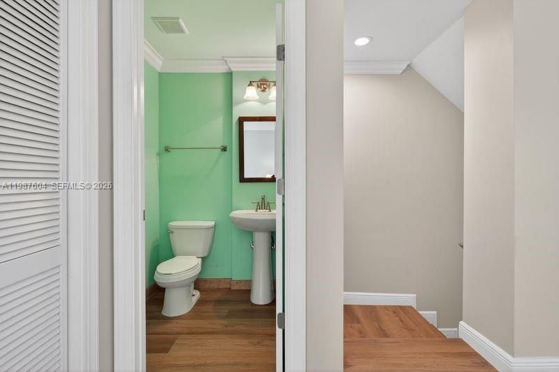 630 SE 15th St, Unit 5, Fort Lauderdale, FL 33316 Photo