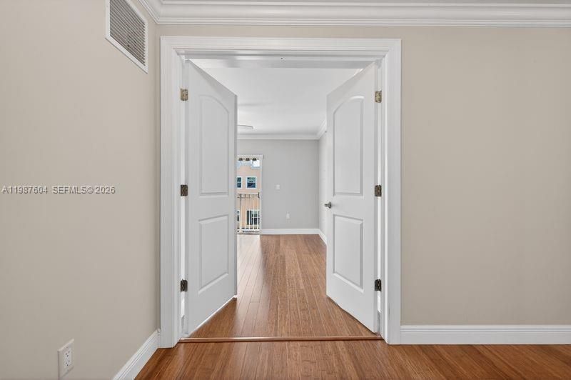 630 SE 15th St, Unit 5, Fort Lauderdale, FL 33316 Photo