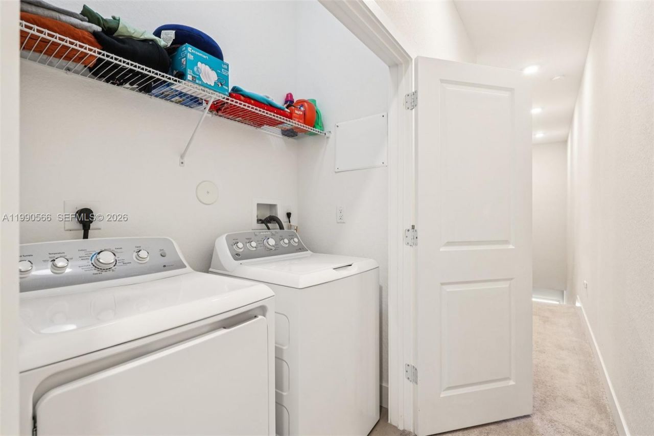 10828 SW 235 St , Miami, FL 33032 Photo