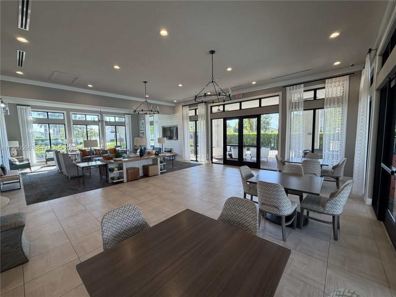 10828 SW 235 St , Miami, FL 33032 Photo