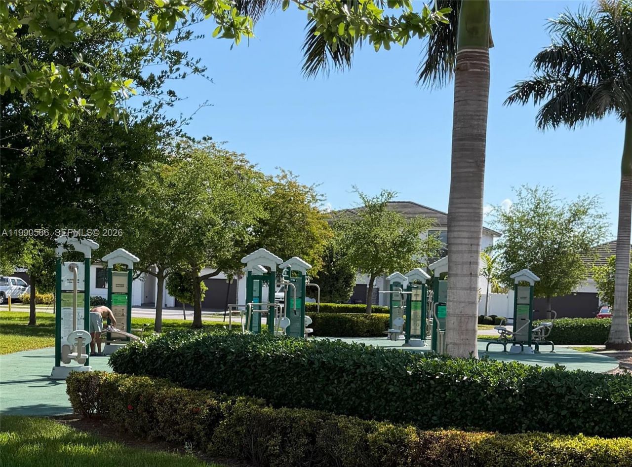 10828 SW 235 St , Miami, FL 33032 Photo