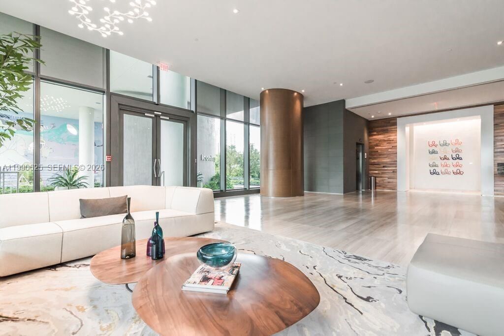 460 NE 28th St , Unit 2508, Miami, FL 33137 Photo