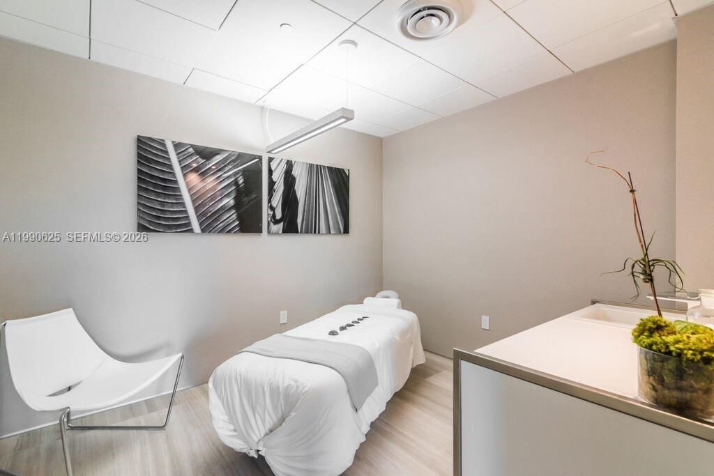 460 NE 28th St , Unit 2508, Miami, FL 33137 Photo