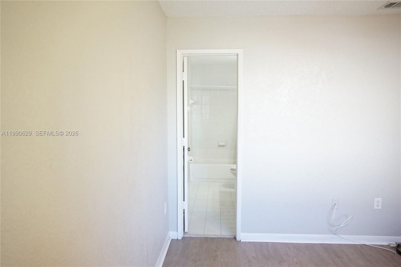 331 NW 82nd Avenue , Unit 1303, Miami, FL 33126 Photo
