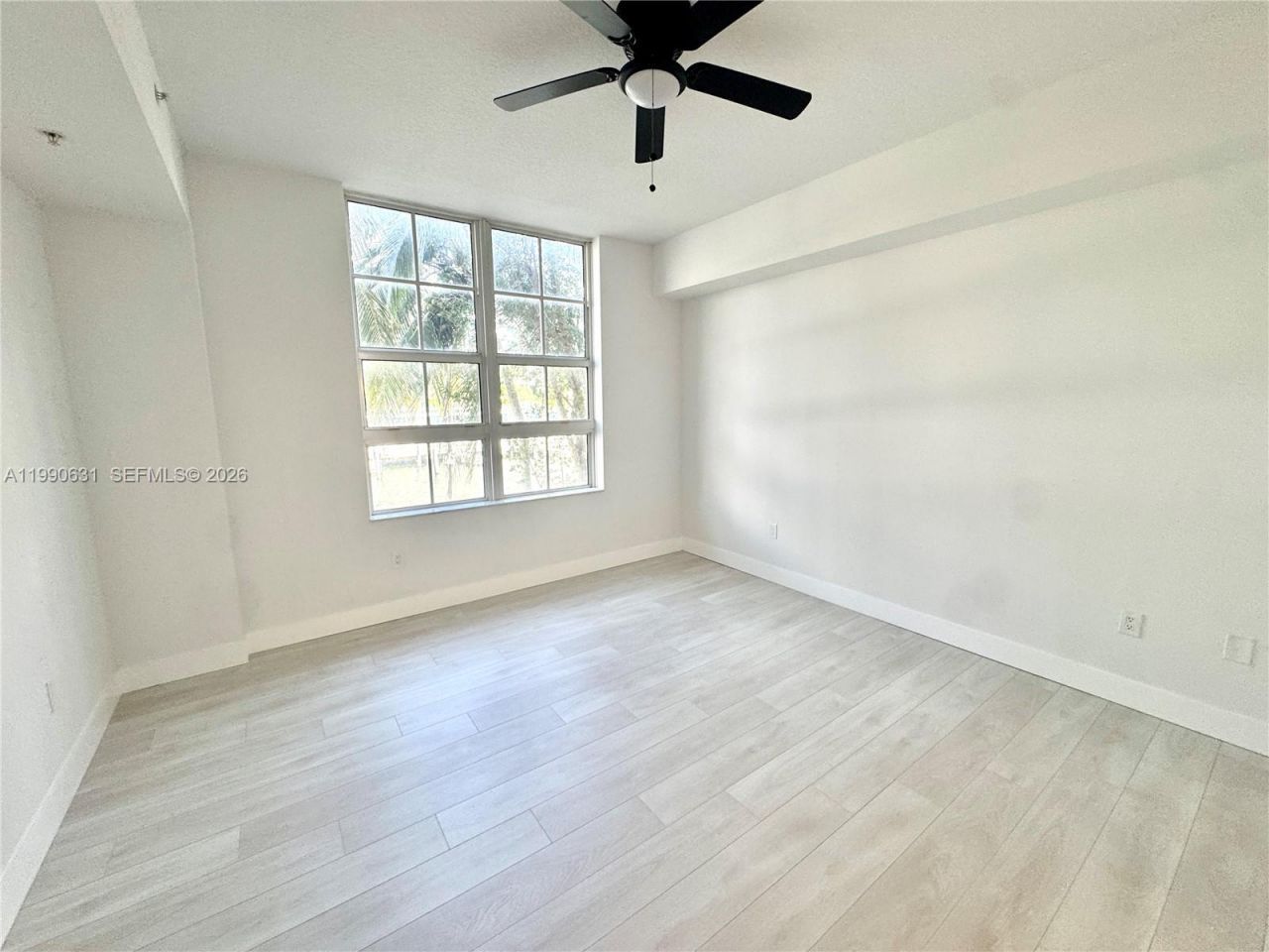 3001 NE 185th St, Unit 213, Aventura, FL 33180 Photo