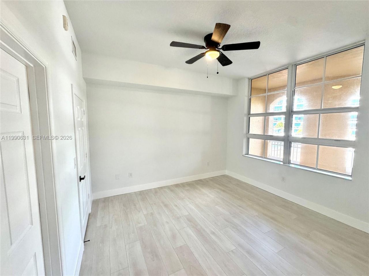 3001 NE 185th St, Unit 213, Aventura, FL 33180 Photo