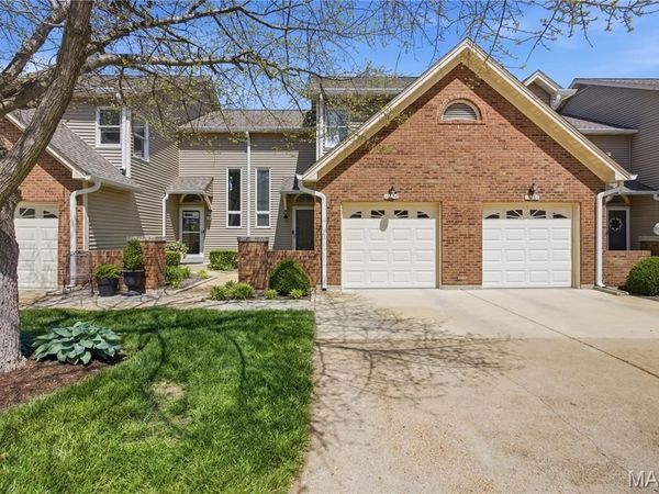 16180 Lea Oak Court, Chesterfield, MO 63017