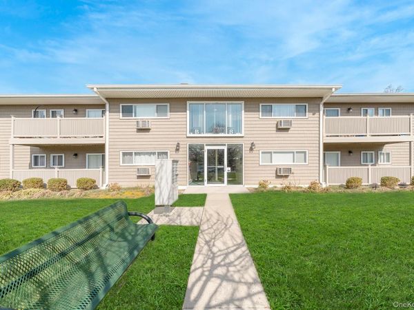 365 Route 111 , Unit B6, Smithtown, NY 11787