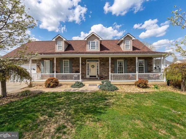 154 W WANDA STREET, STANLEY, VA 22851