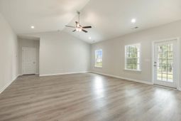 6800 Highway 1124 photo 4