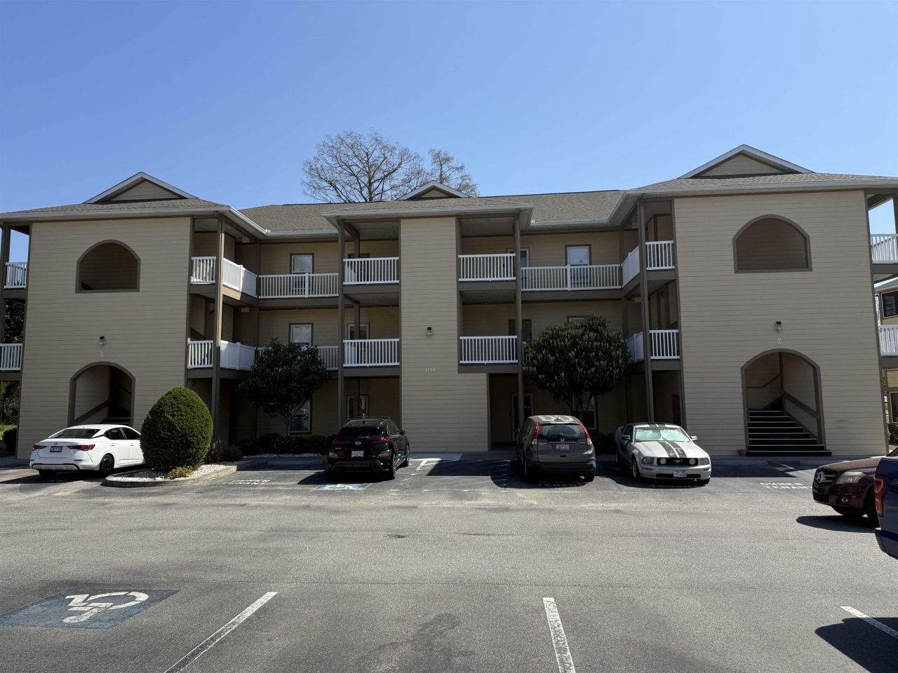 4104 Pinehurst Circle Photo 1