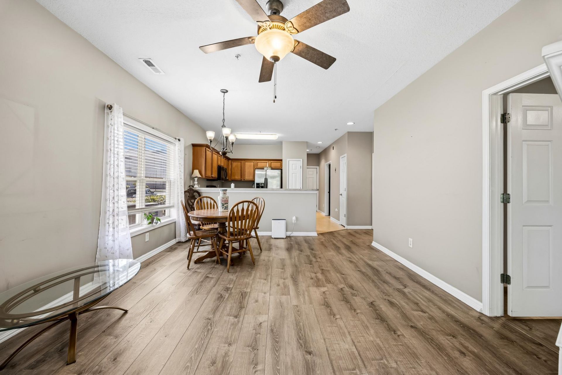 4104 Pinehurst Circle Photo 12