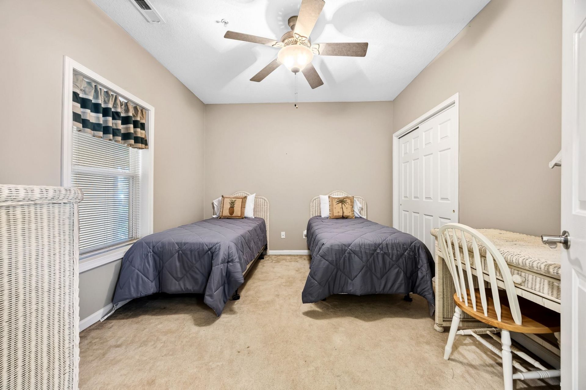 4104 Pinehurst Circle Photo 18