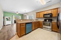 4104 Pinehurst Circle photo 4