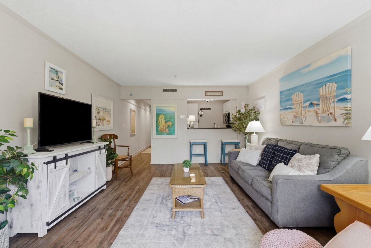 415 Ocean Creek Dr.  Photo 14