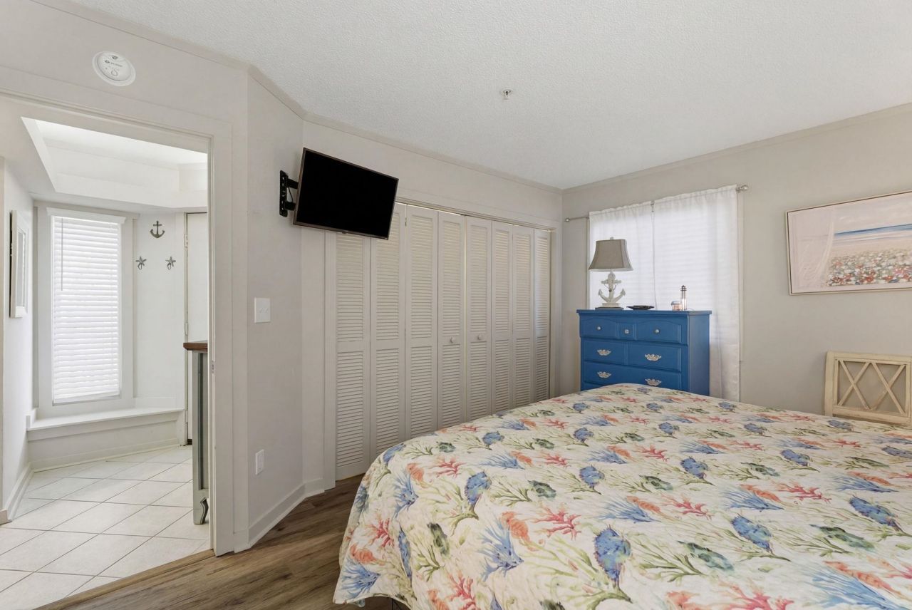 415 Ocean Creek Dr.  Photo 20