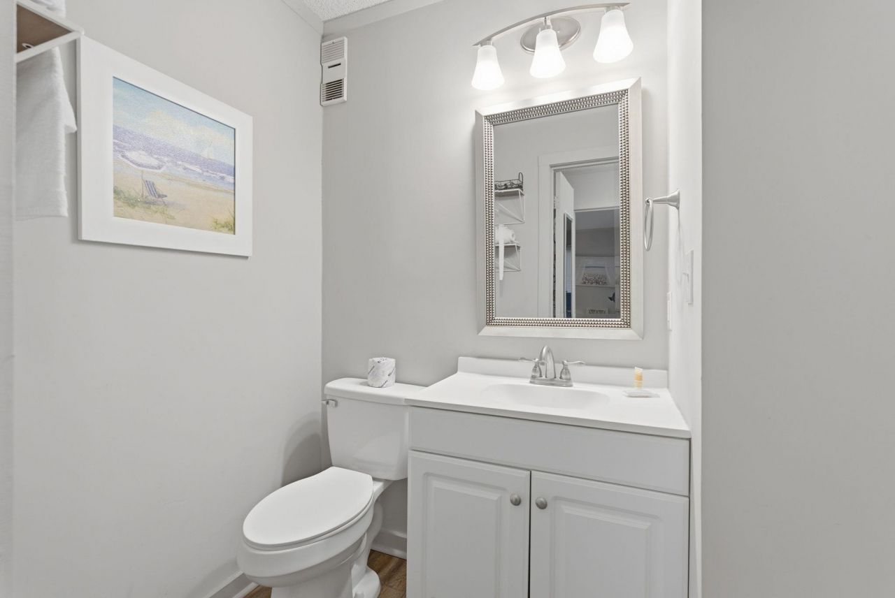 415 Ocean Creek Dr.  Photo 26