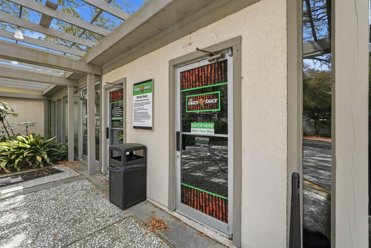 415 Ocean Creek Dr.  Photo 44