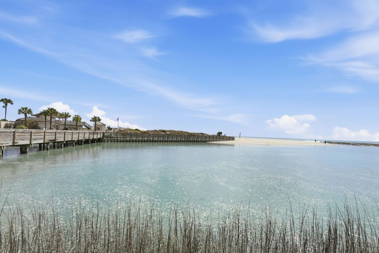 415 Ocean Creek Dr.  Photo 7