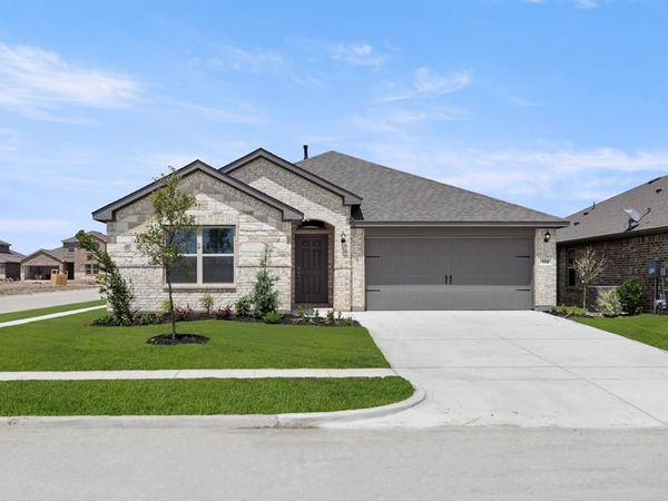 114 Bandit Trail, Terrell, TX 75160