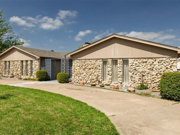 6228 Wheaton Drive , Fort Worth, TX 76133