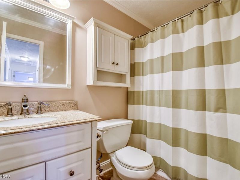 5542 Bretton Court, Unit A, Willoughby, OH 44094 Photo 17