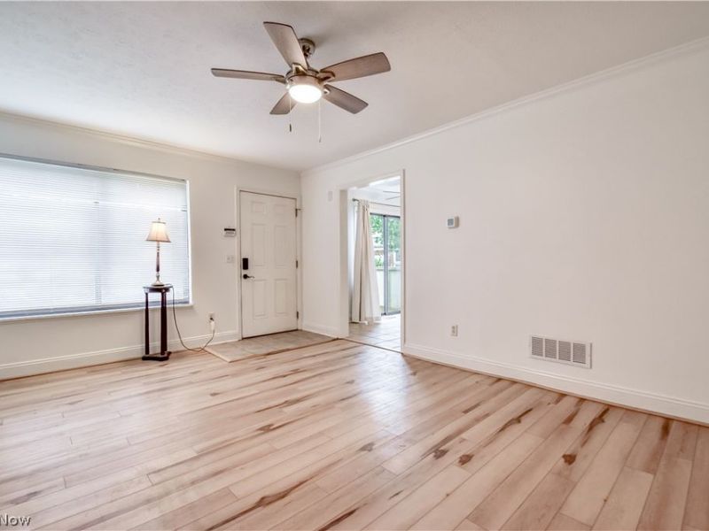 5542 Bretton Court, Unit A, Willoughby, OH 44094 Photo 5