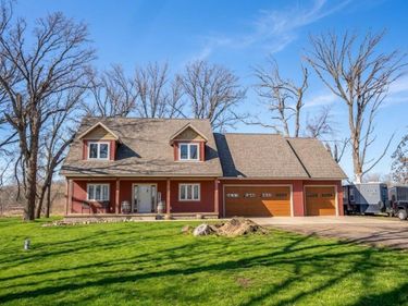 24416 95th Street NW, Sunburg, MN 56289