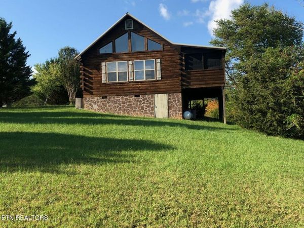 621 Magic Kingdom Lane, Sevierville, TN 37876