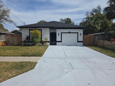 8205 N 12TH STREET , TAMPA, FL 33604
