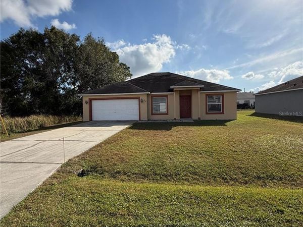 24 SAWFISH COURT , POINCIANA, FL 34759