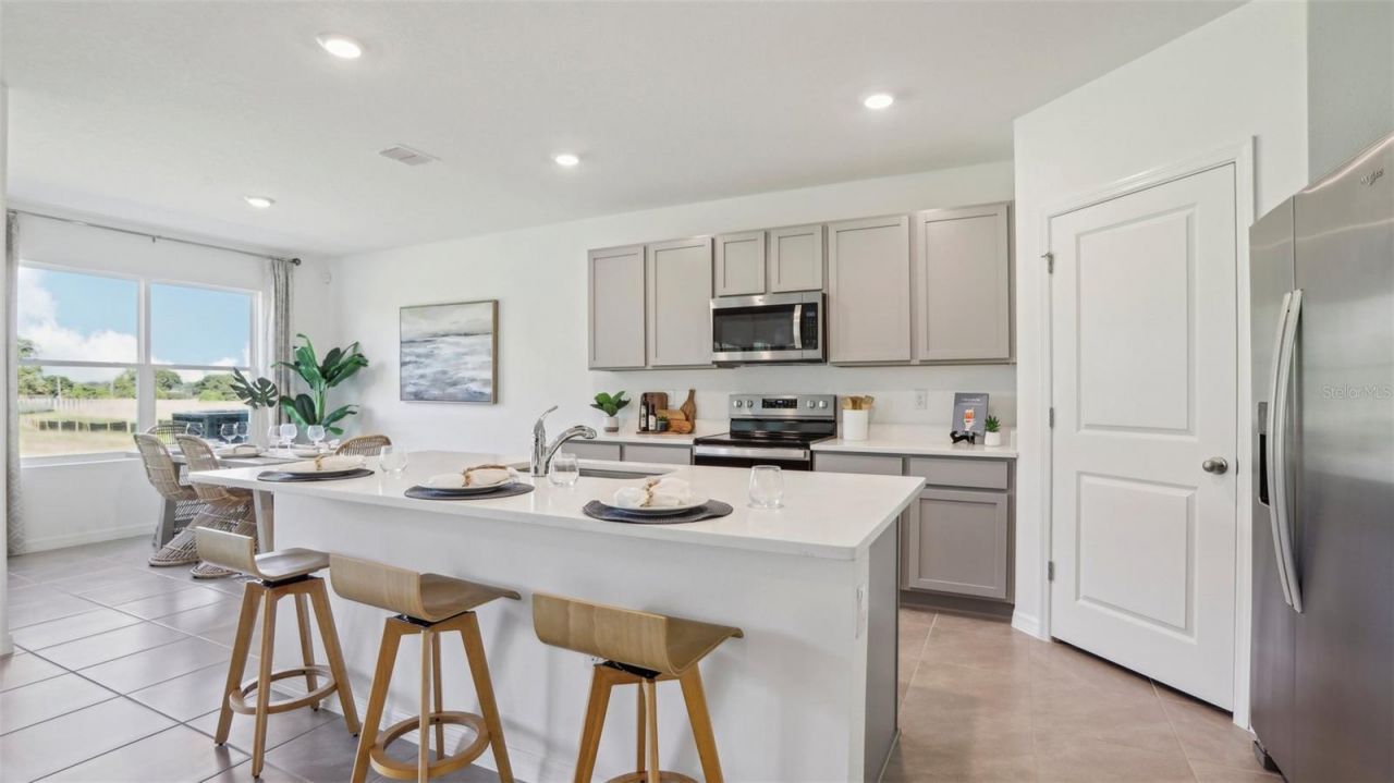 13608 New Jade Avenue, Wimauma, FL 33598 Photo