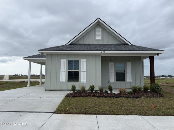 204 Willowbend Way, Youngsville, LA 70592