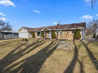 27W285 Bauer Road, Naperville, IL 60563 primary photo