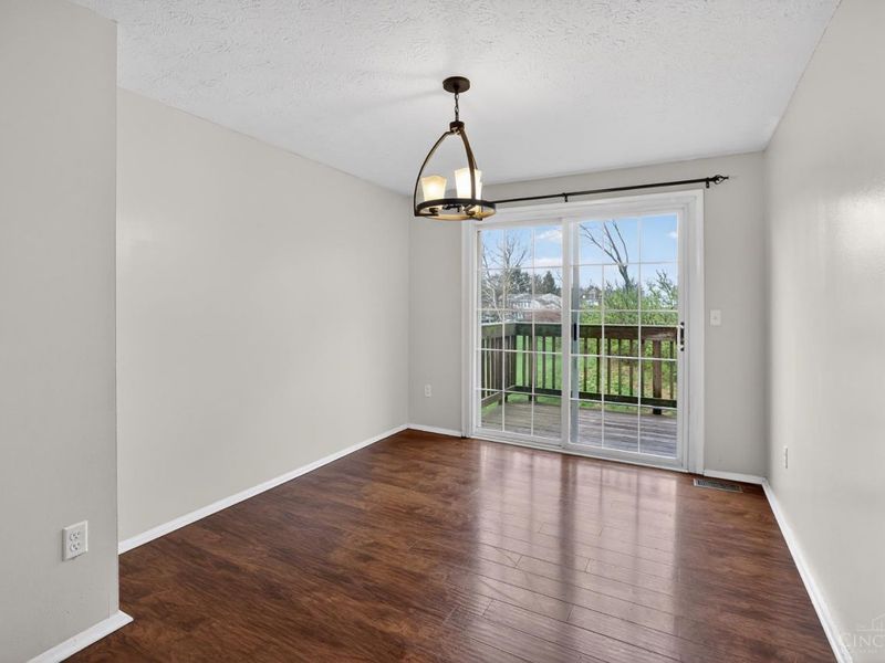 2847 Mossy Brink Court, Deerfield Twp., OH 45039 Photo 5